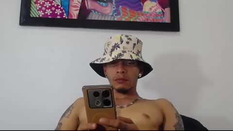 Daniel Aston online show from October 2, 9:13 pm