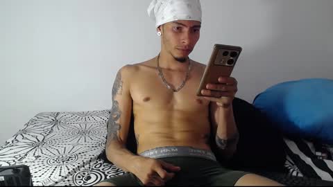 Daniel Aston online show from October 19, 8:46 pm