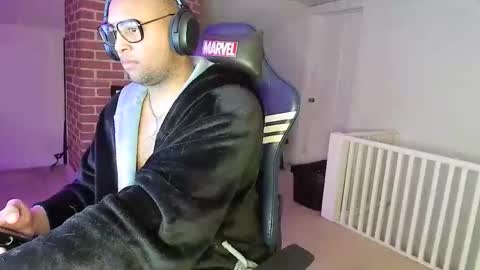 Smoothj2011 online show from March 7, 9:31 am