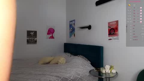 Eva online show from September 20, 9:01 am