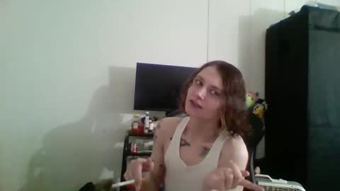 Snapshot of smoothvodka chatting on December 2, 8:06 pm Bambi--Vodka online show from December 2, 8:06 pm