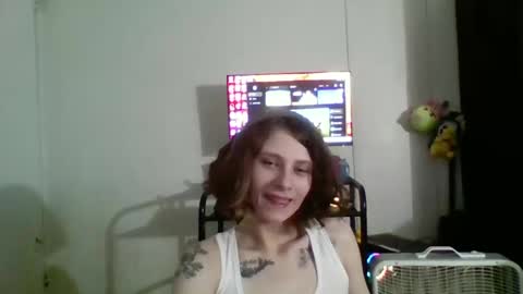 Snapshot of smoothvodka chatting on December 9, 3:29 am Bambi--Vodka online show from December 9, 3:29 am