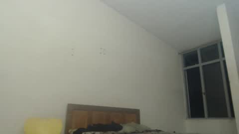 snackontime19 online show from September 9, 6:02 am