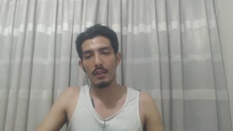 snackontime19 online show from December 10, 4:13 am