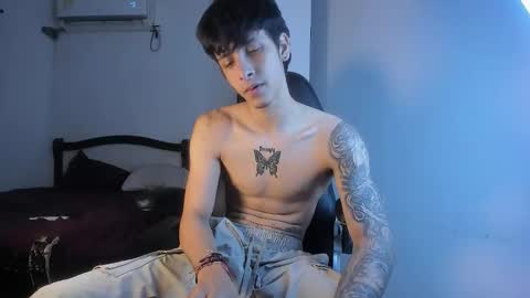 snakebutterfly online show from September 12, 9:11 am