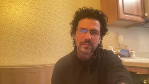 snfrisco1976 online show from December 7, 7:32 am