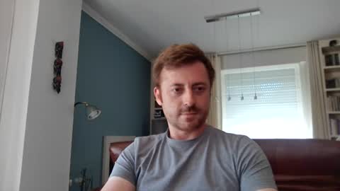 snoecks online show from July 8, 4:21 pm