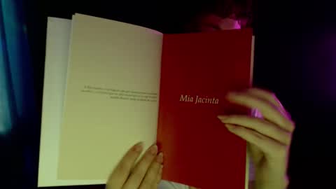 Arwen online show from October 31, 10:21 pm