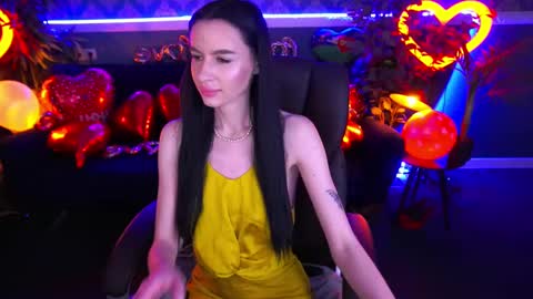 snow_whiteeex online show from February 11, 2:24 pm