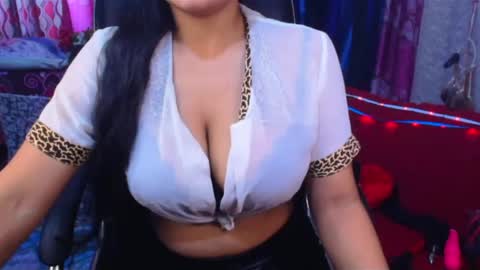 SnowFoorYou online show from February 17, 5:36 am