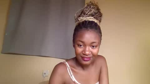 Snowie eyes online show from January 6, 10:47 pm