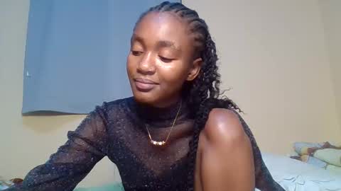 Snowie eyes online show from November 17, 11:18 pm