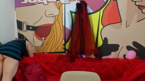 snowwhite_bella online show from November 1, 4:39 pm