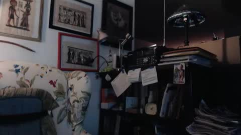 Snapshot of so_erotic_sub chatting on October 26, 8:04 am ImYourBitch online show from October 26, 8:04 am