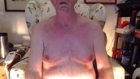 ImYourBitch online show from February 26, 6:50 am