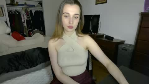 Babygirl Ivy online show from January 18, 2:36 am