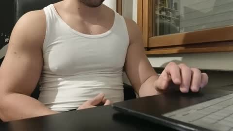 luca -   online show from January 14, 4:18 pm