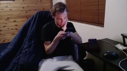 socalsmystery69 online show from October 29, 7:32 am