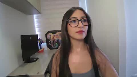 soffi_rousel_ online show from May 13, 5:22 pm