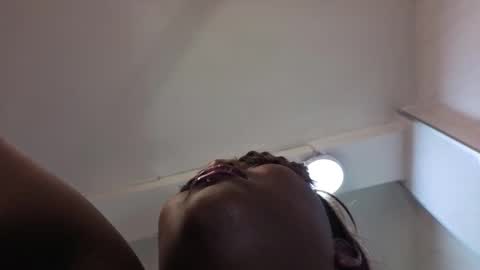 soffia_b online show from December 19, 9:10 pm