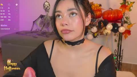 IG Soffimoon   I THANK YOU FOR LEAVING YOUR FOLLOW online show from October 24, 1:06 am