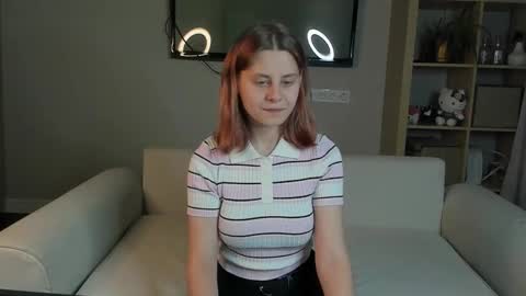 Snapshot of soffy_presly chatting on September 18, 2:54 pm Soffy online show from September 18, 2:54 pm