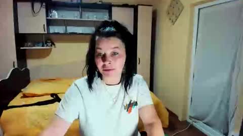 Soffy online show from May 12, 5:38 am