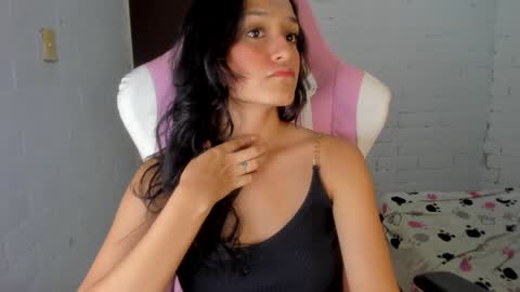 Snapshot of sofi1608 chatting on January 28, 5:00 am sofia online show from January 28, 5:00 am