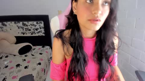 Snapshot of sofi1608 chatting on December 19, 4:24 pm sofia online show from December 19, 4:24 pm