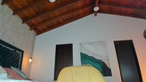 Sofi online show from October 15, 11:33 am