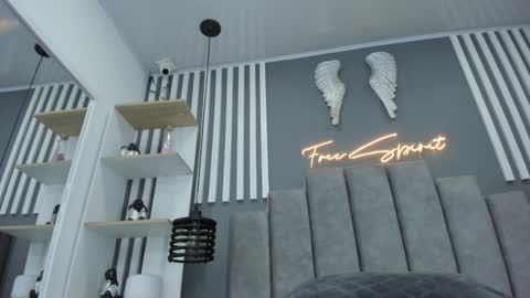 Snapshot of sofi_ramosx chatting on January 7, 2:53 am valen online show from January 7, 2:53 am