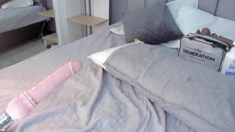 Snapshot of sofi_ramosx chatting on December 28, 10:55 pm valen online show from December 28, 10:55 pm