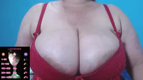 Snapshot of sofi_rouse_fs chatting on February 19, 1:40 am Mila online show from February 19, 1:40 am