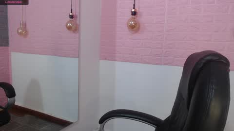 Snapshot of sofi_sweet09 chatting on January 30, 3:29 pm Susy online show from January 30, 3:29 pm