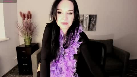 Snapshot of sofia_ford chatting on March 8, 5:01 pm Sofia online show from March 8, 5:01 pm