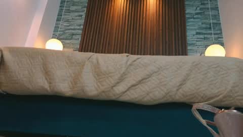 sofia_gutierrez_x online show from May 24, 8:48 pm