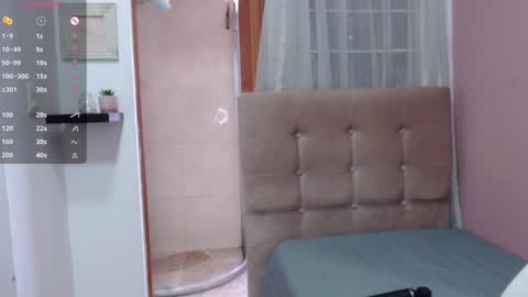 Snapshot of sofia_her chatting on January 9, 4:49 pm Sofia online show from January 9, 4:49 pm
