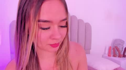 SOFIA PAMELA online show from February 21, 1:22 am