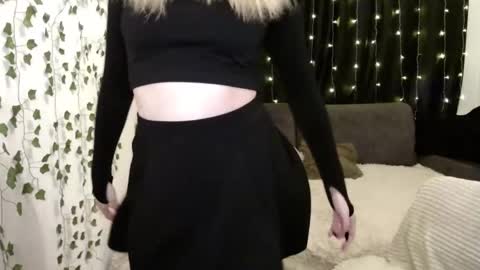 Snapshot of sofia_rosemary chatting on January 20, 3:50 pm sofia_rosemary online show from January 20, 3:50 pm