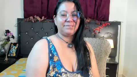 sofia_sorceress online show from November 16, 1:29 am