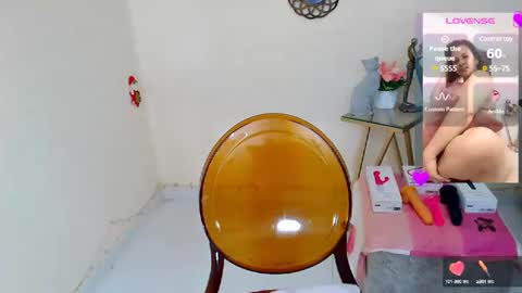 sofia online show from February 9, 9:17 pm