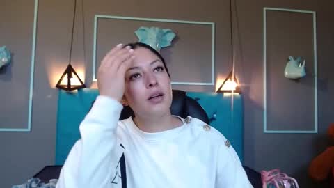 Sofa online show from October 10, 11:27 am