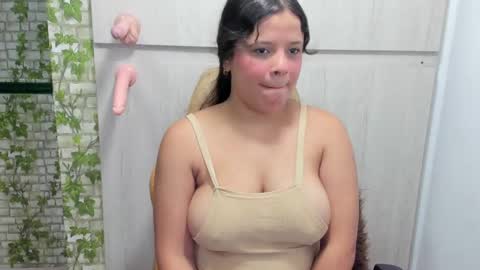 sofiaabigboobs online show from September 24, 12:56 pm