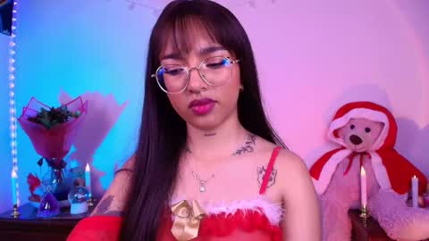 Snapshot of sofiaafoxx chatting on December 27, 3:42 am Sofia online show from December 27, 3:42 am