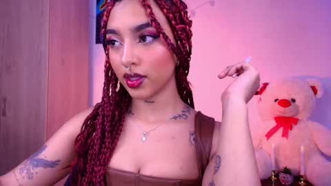 Snapshot of sofiaafoxx chatting on February 12, 4:54 am Sofia online show from February 12, 4:54 am