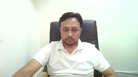 sofiabigis16 online show from November 5, 9:00 am