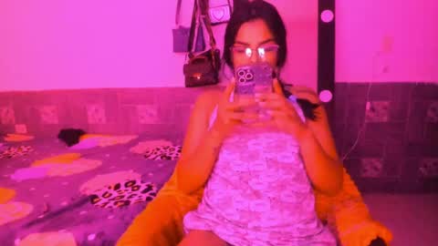 Danna Sofia online show from March 3, 10:17 am