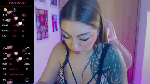       online show from December 19, 1:07 am