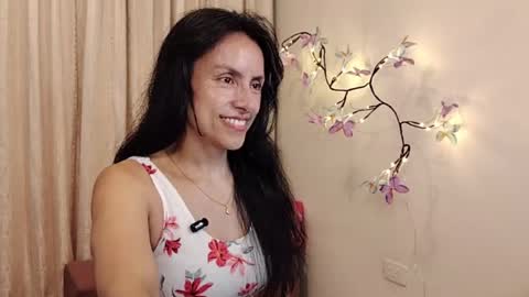 Sofi Bella online show from May 12, 7:23 pm