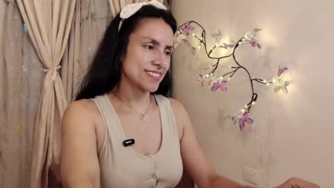 Sofi Bella online show from May 28, 7:56 pm